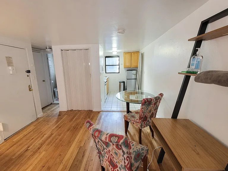 440 3rd Ave #5R — Photo 2
