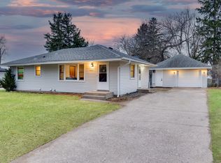 2450 S Heights Dr NW, Coon Rapids, MN 55433