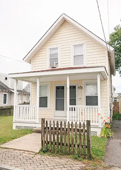 17 Pleasant Ave — Photo 2