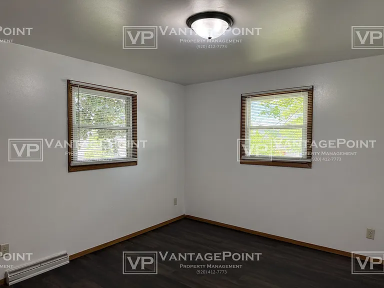 501 Tampa Way — Photo 11