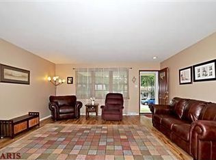 9226 Lemona Dr, Saint Louis, MO 63123