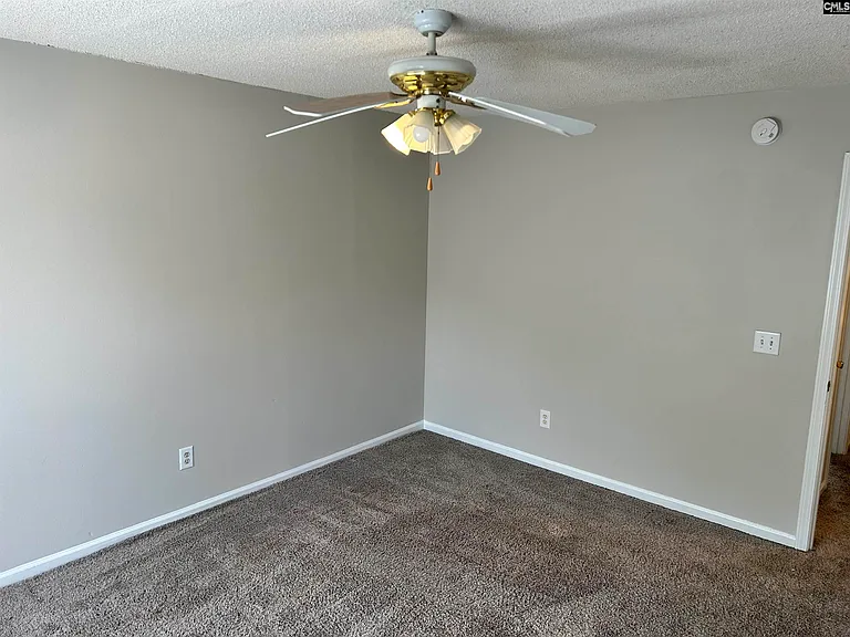 122 Curvewood Rd — Photo 34