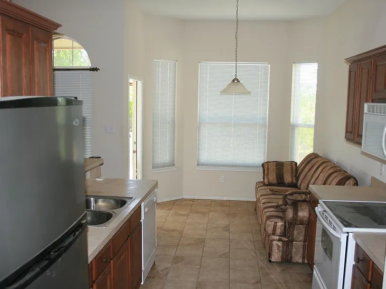Kitchen & Informalj dining