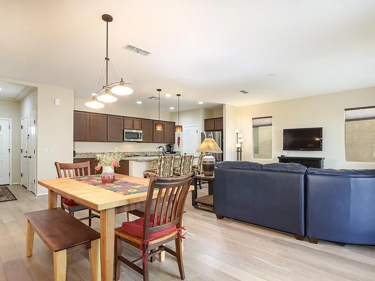 4949 W Posse Dr — Photo 4