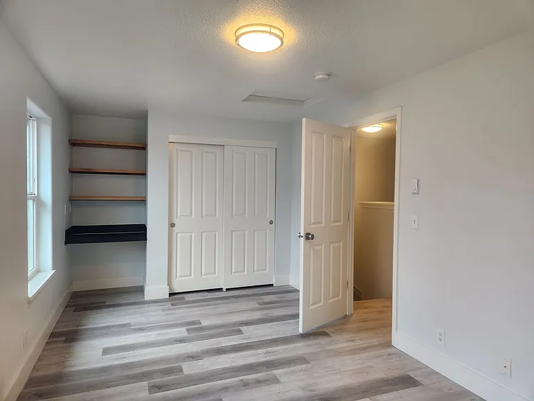 1721 Mill Aly — Photo 5