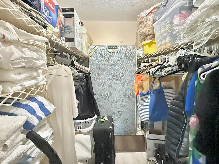 705 Lori Dr #209 — Photo 11