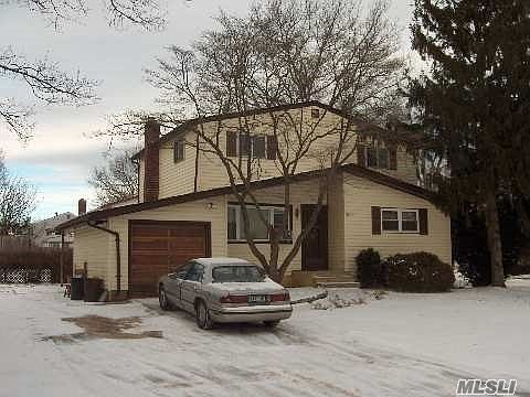1st image of 1 Sutton Ln