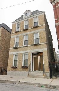 722 N Throop St Unit 3, Chicago, IL, 60642