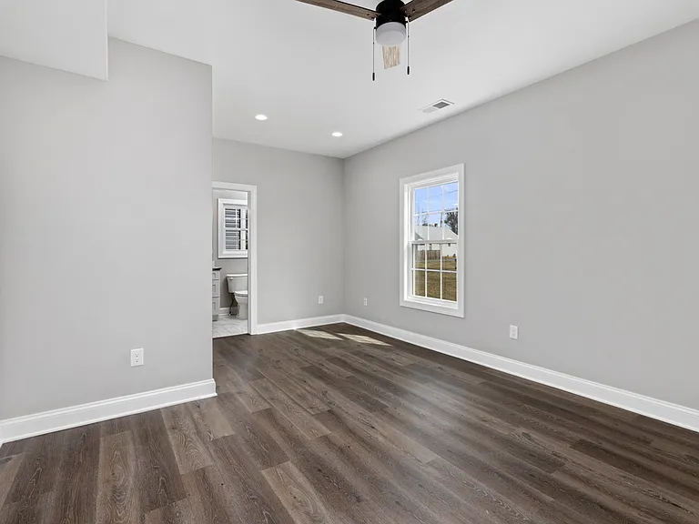 400 Cedar Ave #400 — Photo 16