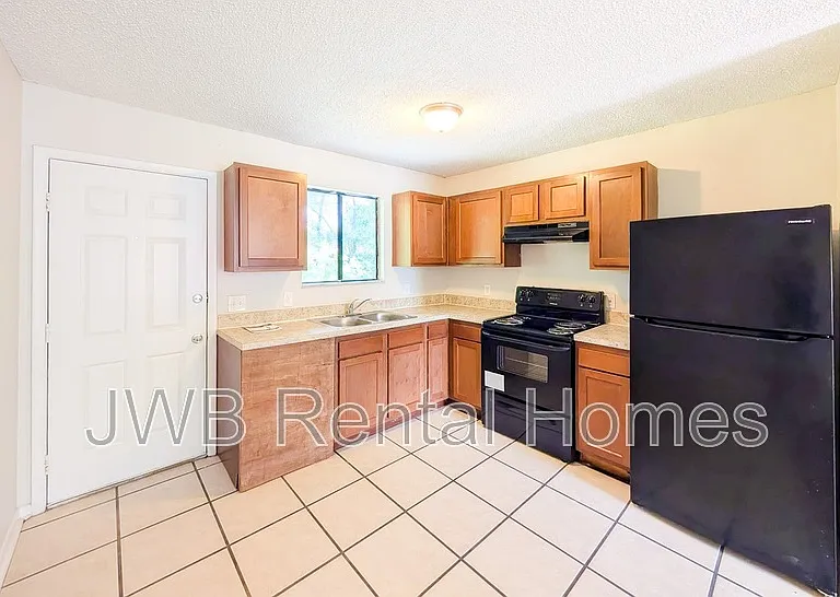 5224 Westchase Ct #3 — Photo 5