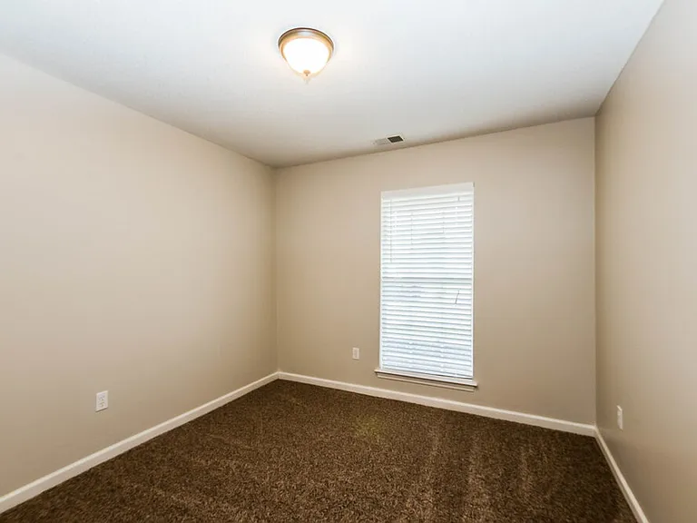 2717 Baird Dr — Photo 11