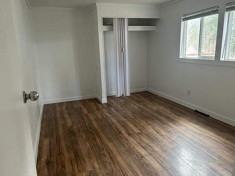 44450 Billy Jean Ln Apt 2, Ronan, MT 59864 | HotPads