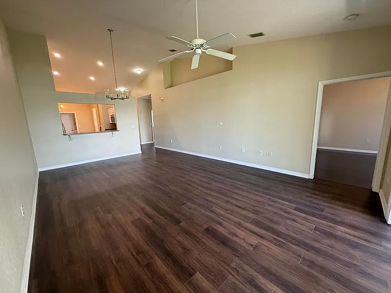 7651 S Aragon Blvd #1 — Photo 8