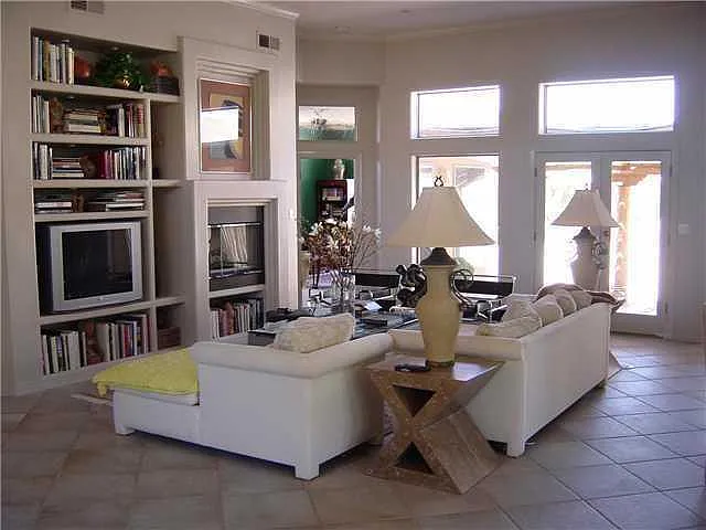 5601 Burning Tree Dr — Photo 13