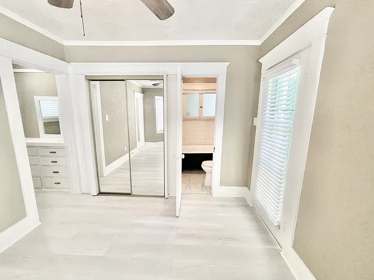 672 Junipero Ave #672 — Photo 21
