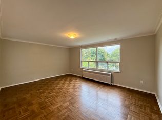 1295 Bayview Ave #18, Toronto, ON M4G 2Z8
