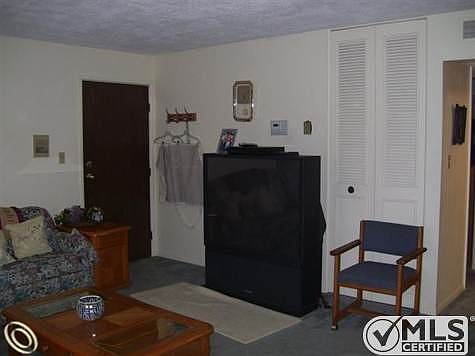 Living Room3
