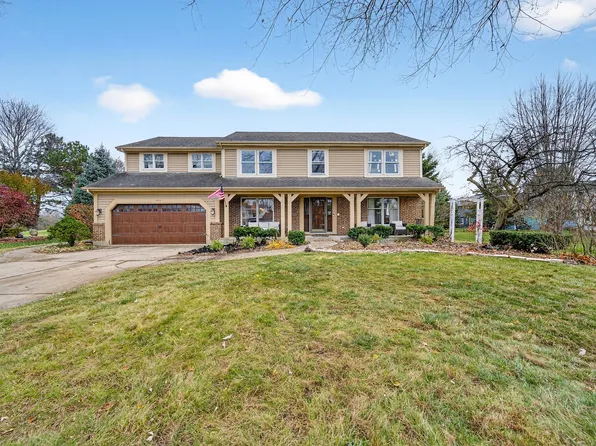 1404 Amy Ln, Libertyville, IL 60048