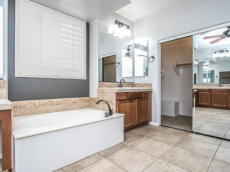 363 W Lantana Pl — Photo 31