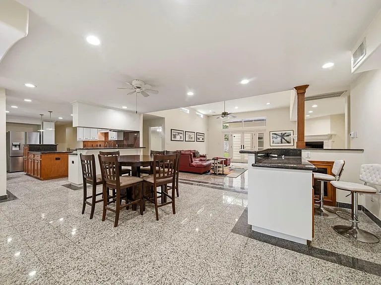 11730 Denise Dr — Photo 10