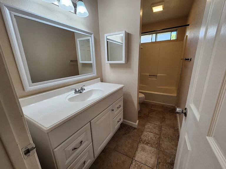 725 Pope Dr #C — Photo 24