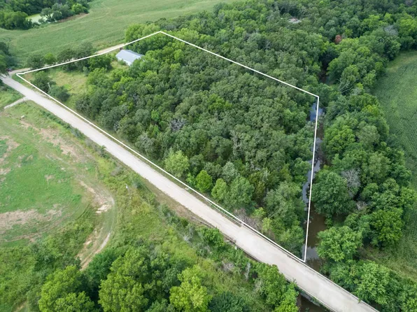 700 Rd Rd, Neodesha, KS 66757