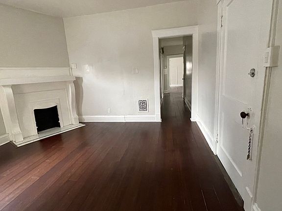 3rd image of 1446 E 115th St #2