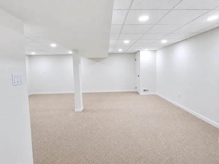 127 Forest Ave — Photo 13