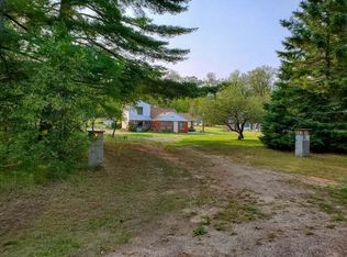 9433 Polk Ave, Harrison, MI 48625
