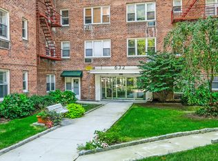 632 Palmer Rd APT 8K, Yonkers, NY 10701