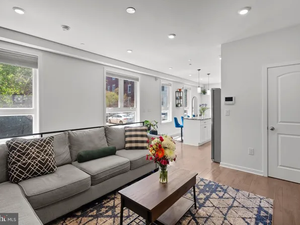 1213 N 15th St Unit A, Philadelphia, PA 19121