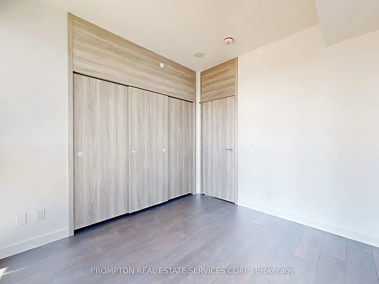 68 Esther Shiner Blvd #2002 — Photo 29
