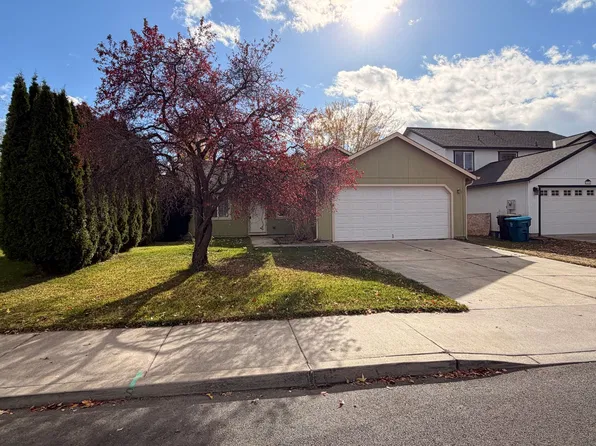 3222 SW Metolius Pl, Redmond, OR 97756