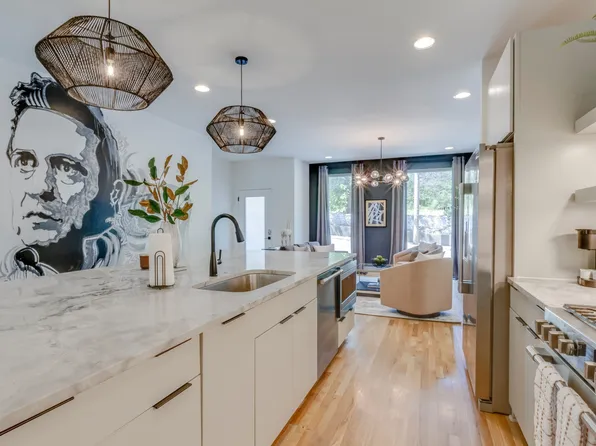 2809 Delaware Ave APT 203, Nashville, TN 37209