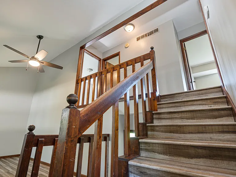 2834 SW Glenside Ct — Photo 9