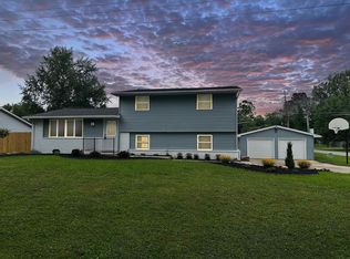 2629 Deerwood Dr, Fort Wayne, IN