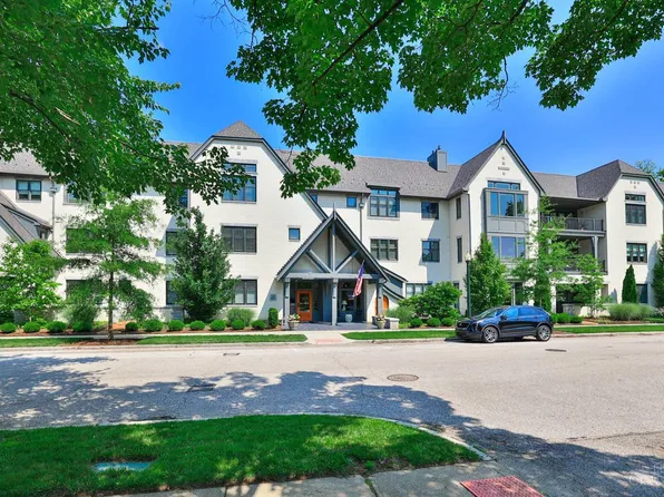 3818 Miami Rd Unit 305, Cincinnati, OH 45227