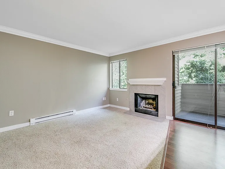 Whispering Brook Apartments — Photo 8