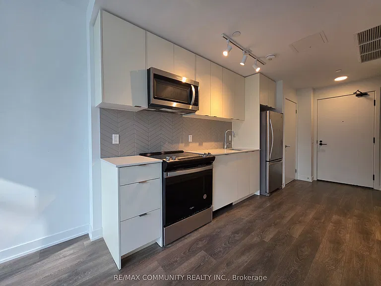 1610 Charles St #164 — Photo 10