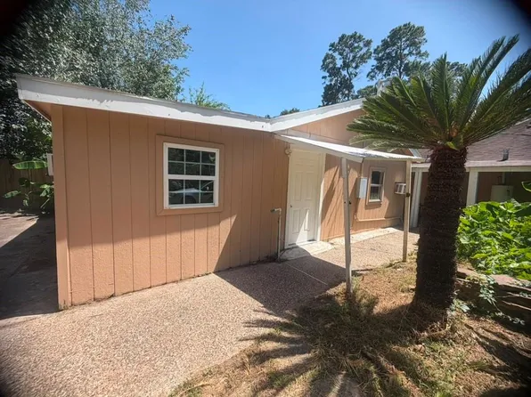 17718 E Strack Dr, Spring, TX 77379