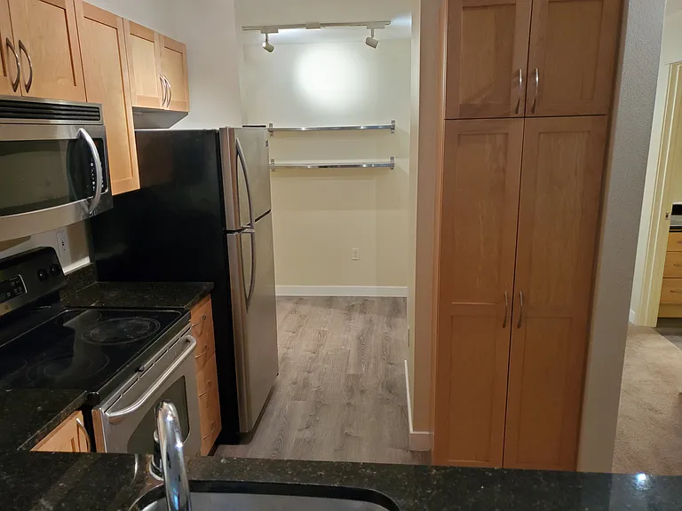111 108th Ave NE #206 — Photo 29