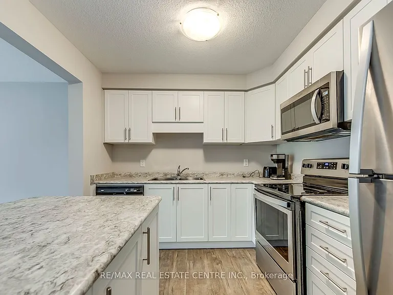 50 Pinnacle Dr #23 — Photo 9