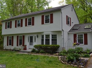 291 Woodland Dr, Downingtown, PA 19335