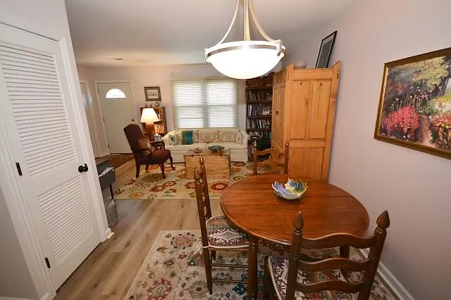 8138 Oldfield Rd SW #3 — Photo 7