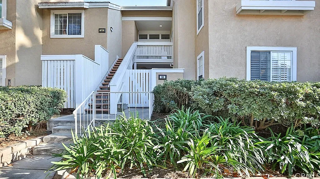 3 bed, 1300 sqft, $1,500 — Photo 3