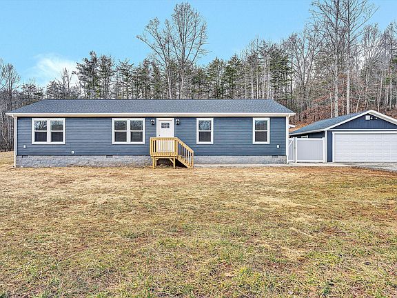2nd image of 167 Mountain Top Dr