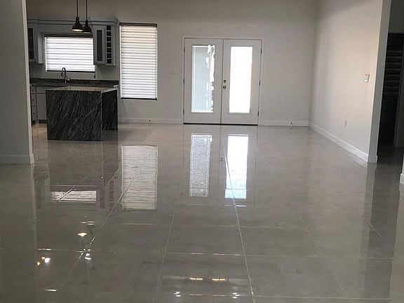 5th image of 3941 Galicia Ct #16