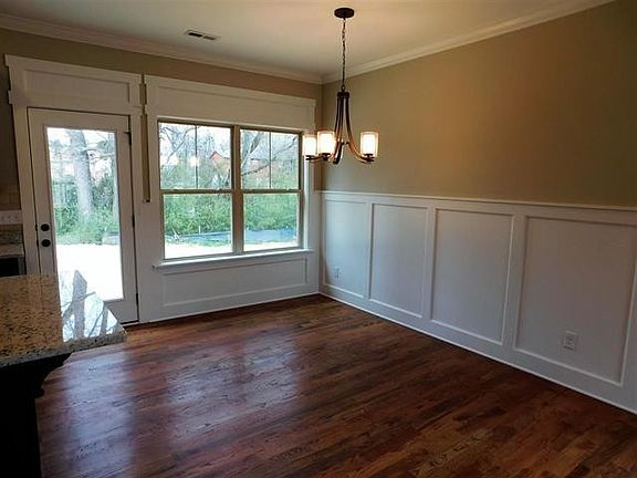 5th image of 4 Brookebridge Ct NW