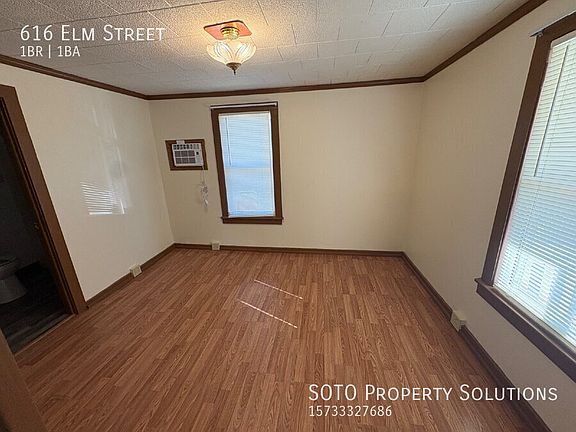 4th image of 616 Elm St