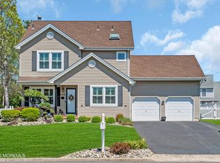 1632 Breakers Dr, Manahawkin, NJ 08050